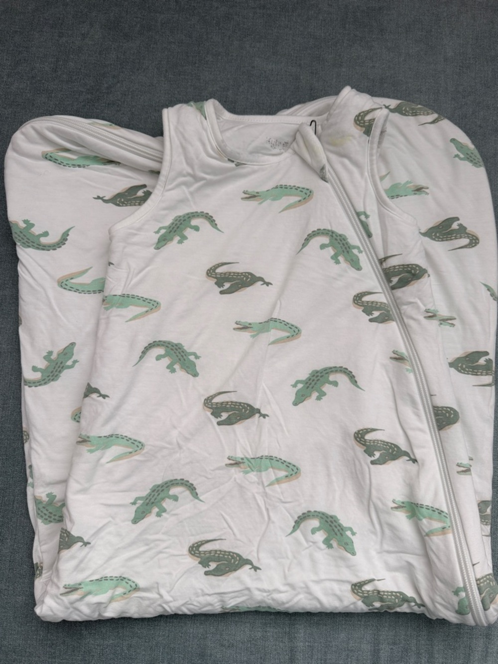 Kyte BABY White Sleep Sack with Green Alligator Print